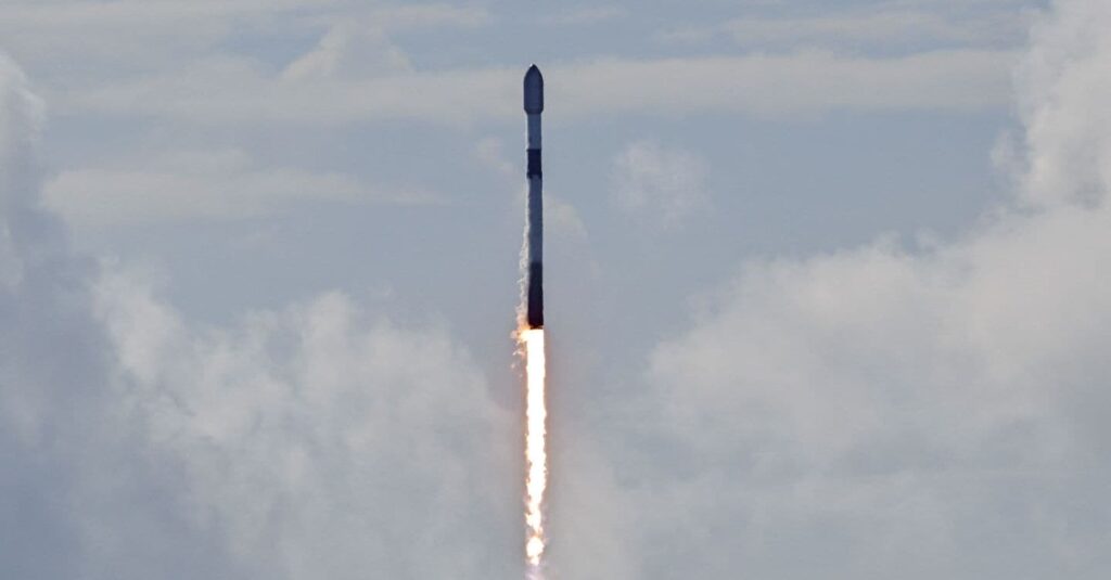 Gli Stati Uniti accelerano sullo spazio: missioni su Luna e Marte, in California raddoppiano i lanci di SpaceX. Il Sole 24 Ore. 8 Missioni USA su Luna e Marte: boom lanci SpaceX dalla California