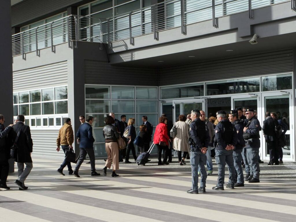 Israele esclusa dalla Fiera del Levante a Bari: polemica politica