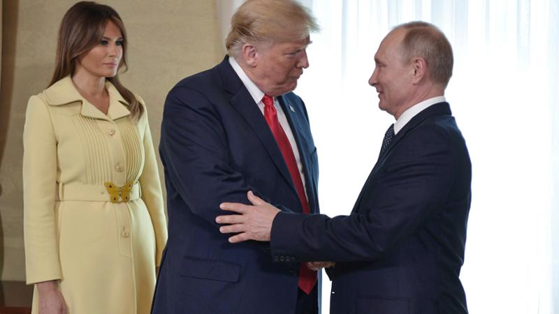 Trump-Putin, dal primo faccia a faccia in Germania fino a Helsinki: una storia di incontri bizzarri. La Stampa. 8 Trump e Putin, vertice in Alaska: storia degli incontri tra i due leader