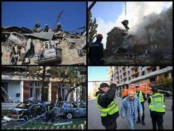 Ucraina, Palazzo Chigi ribadisce il no all'invio di truppe. Meloni: Russia non vuole la pace. Adnkronos. 3 No truppe italiane in Ucraina: la posizione di Meloni e Palazzo Chigi