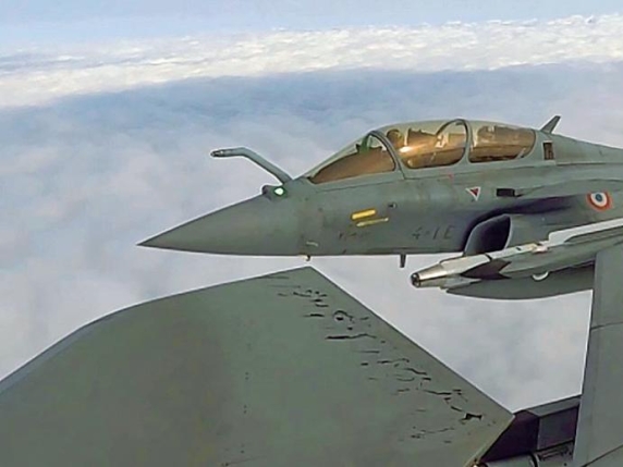 Allerta per gli sconfinamenti di droni russi: dopo la Polonia c'è anche il fronte Romania | Così Kiev ora punta ad «azzoppare» Mosca. Corriere della Sera. 2 Romania, droni russi sconfinano: sfida Moscovia e Mosca minaccia