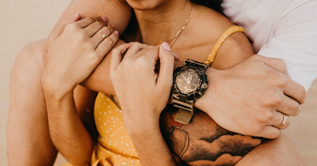 Dopo tutto quello che è accaduto, che fare con ciò che resta del mondo?. Il Fatto Quotidiano. 8 Crisi globale e rigenerazione: cosa resta del mondo? Analisi 2025