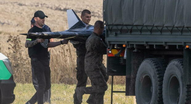 Droni russi in Polonia, si rischia la guerra mondiale? Articolo 4 ultima carta della Nato: il prossimo passo è l'intervento armato. Il Messaggero. 1 Droni russi in Polonia: rischio guerra mondiale e opzioni Nato