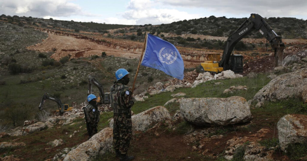 Israele-Unifil, granate sfiorano i caschi blu in Libano: cosa è successo
