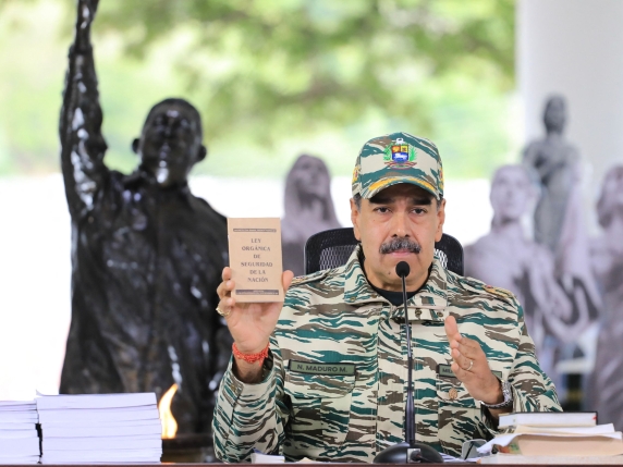 Maduro: Venezuela pronto alla lotta armata contro gli USA | Tensioni nei Caraibi