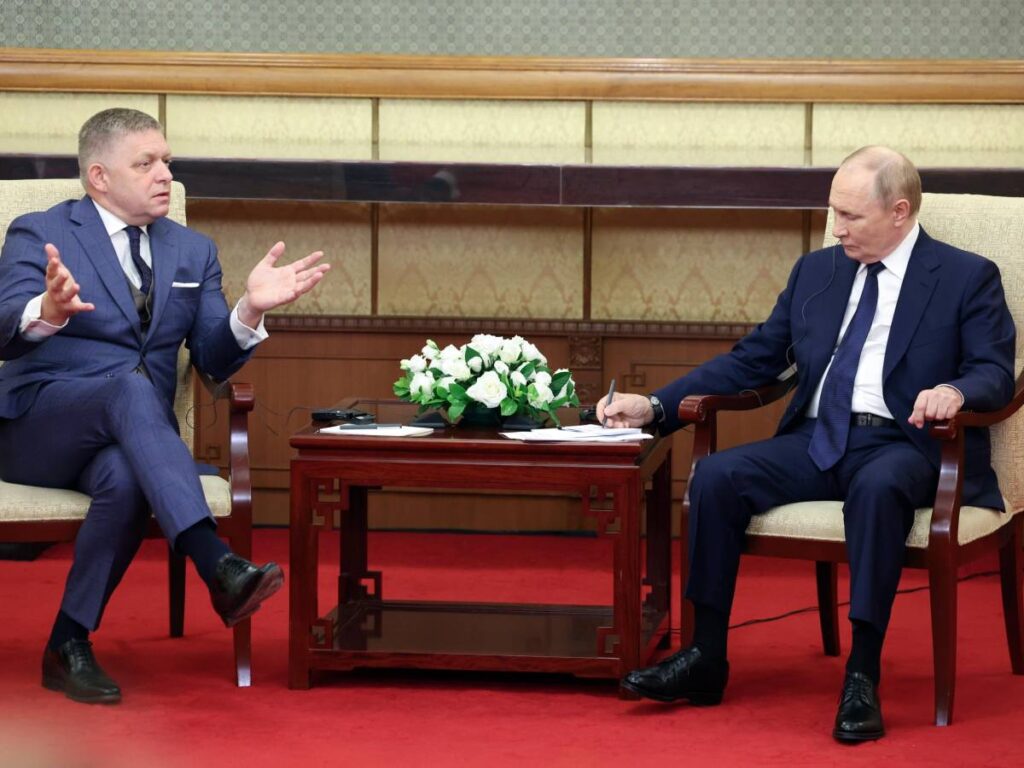 Putin-Xi, il nuovo asse Eurasia scuote UE: vertice e sfida sull'Ucraina