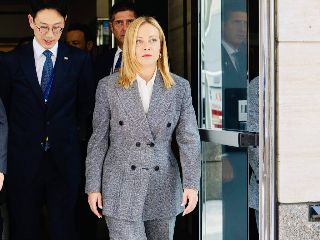 Meloni cresce dopo 3 anni: sondaggi e leadership, la svolta del centrodestra