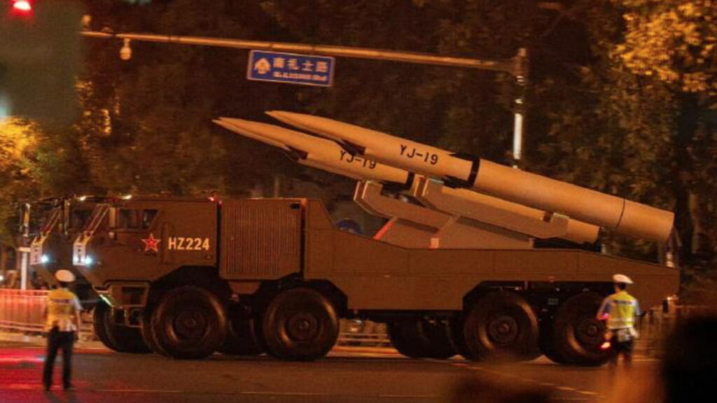 Cina, mostra militare a Tienanmen: pressione su Taiwan e nuovi scenari