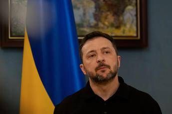 Ucraina, Zelensky: Avanti con nuovi attacchi in profondità in Russia. Adnkronos. 7 Zelensky annuncia nuovi attacchi in Russia: escalation dalla guerra in Ucraina